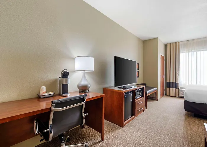 Hotel Comfort & 5*